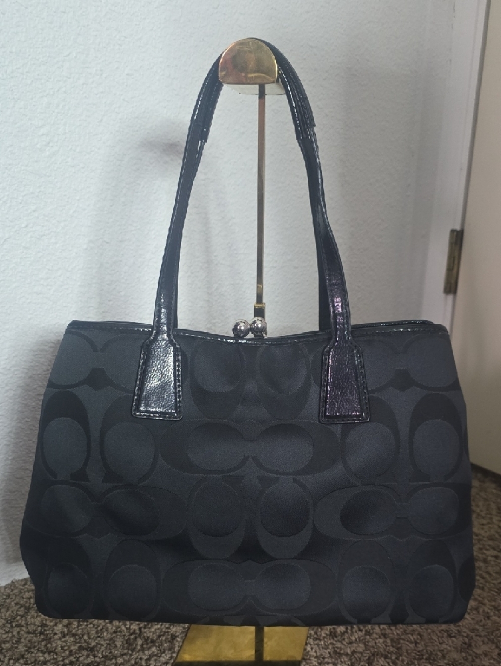 Coach Poppy Black & Purple Pop Graffiti Glam Kisslock Shoulder Bag (EUC)🖤💜🖤 - Picture 12 of 12